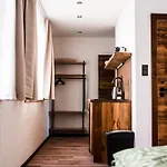 Zeme Lejlighed Nove Mesto pod Smrkem