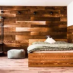 Zeme Nove Mesto pod Smrkem