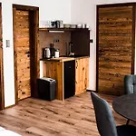 Zeme Lejlighed Nove Mesto pod Smrkem