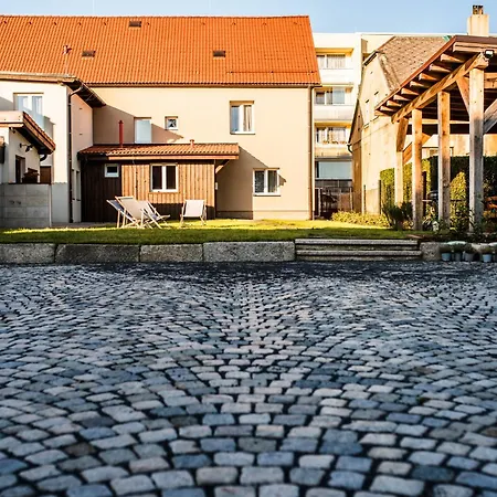Zeme Lejlighed Nove Mesto pod Smrkem