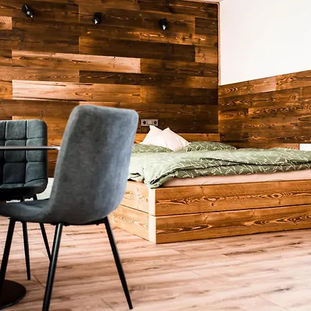 Lejlighed Zeme Nove Mesto pod Smrkem